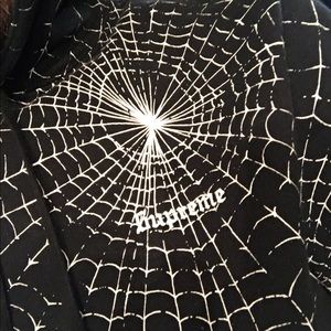 Meet your Posher, Eduardo